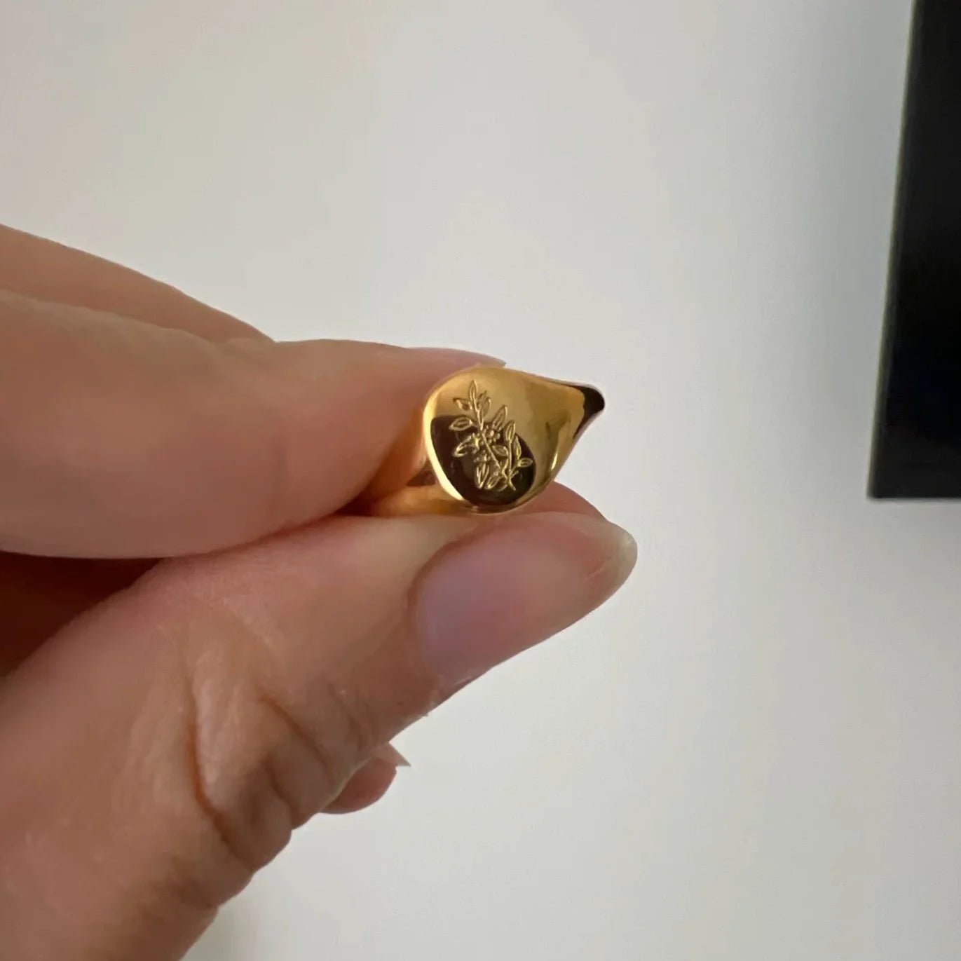 Botanical Ring