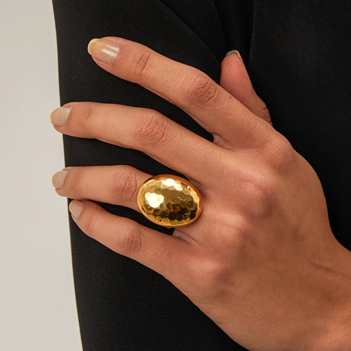 Brava Ring