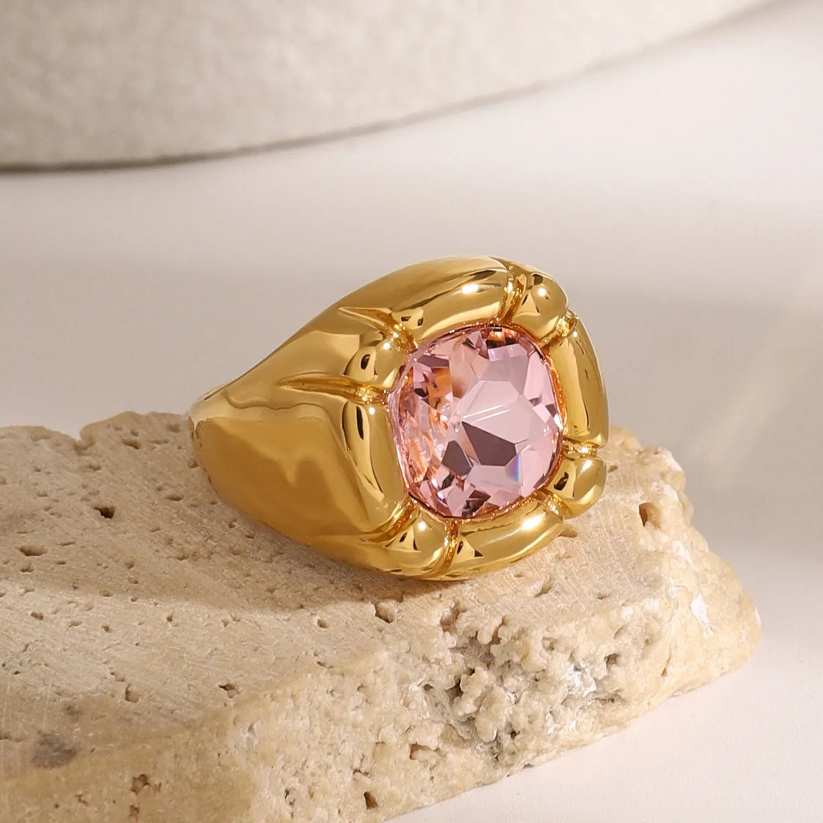 Iris Ring