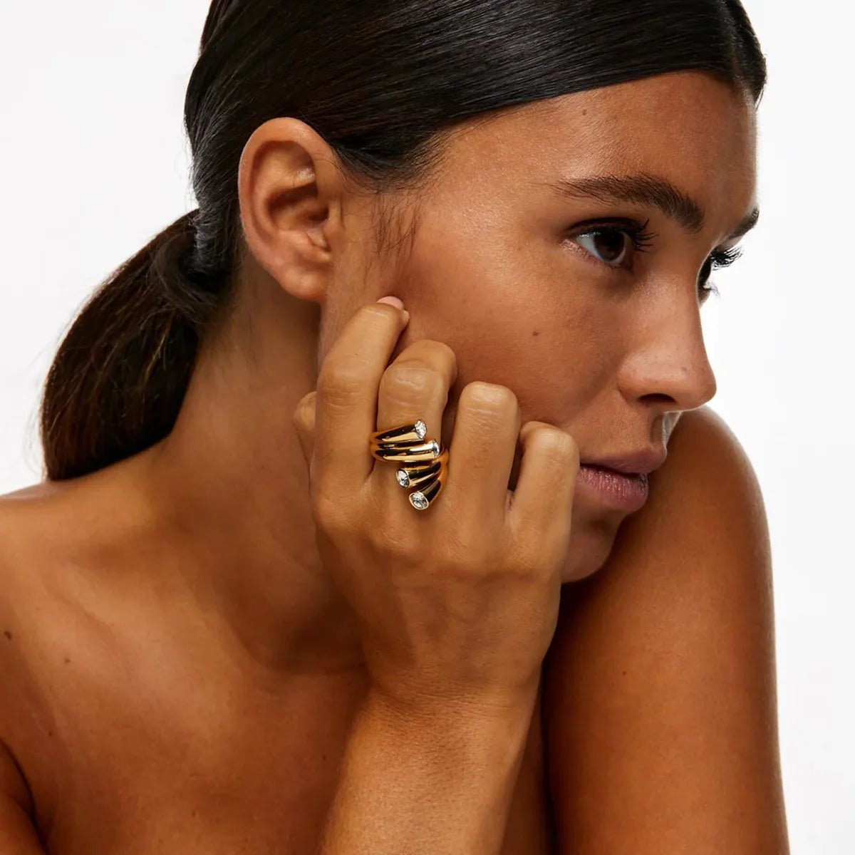 Luar Ring