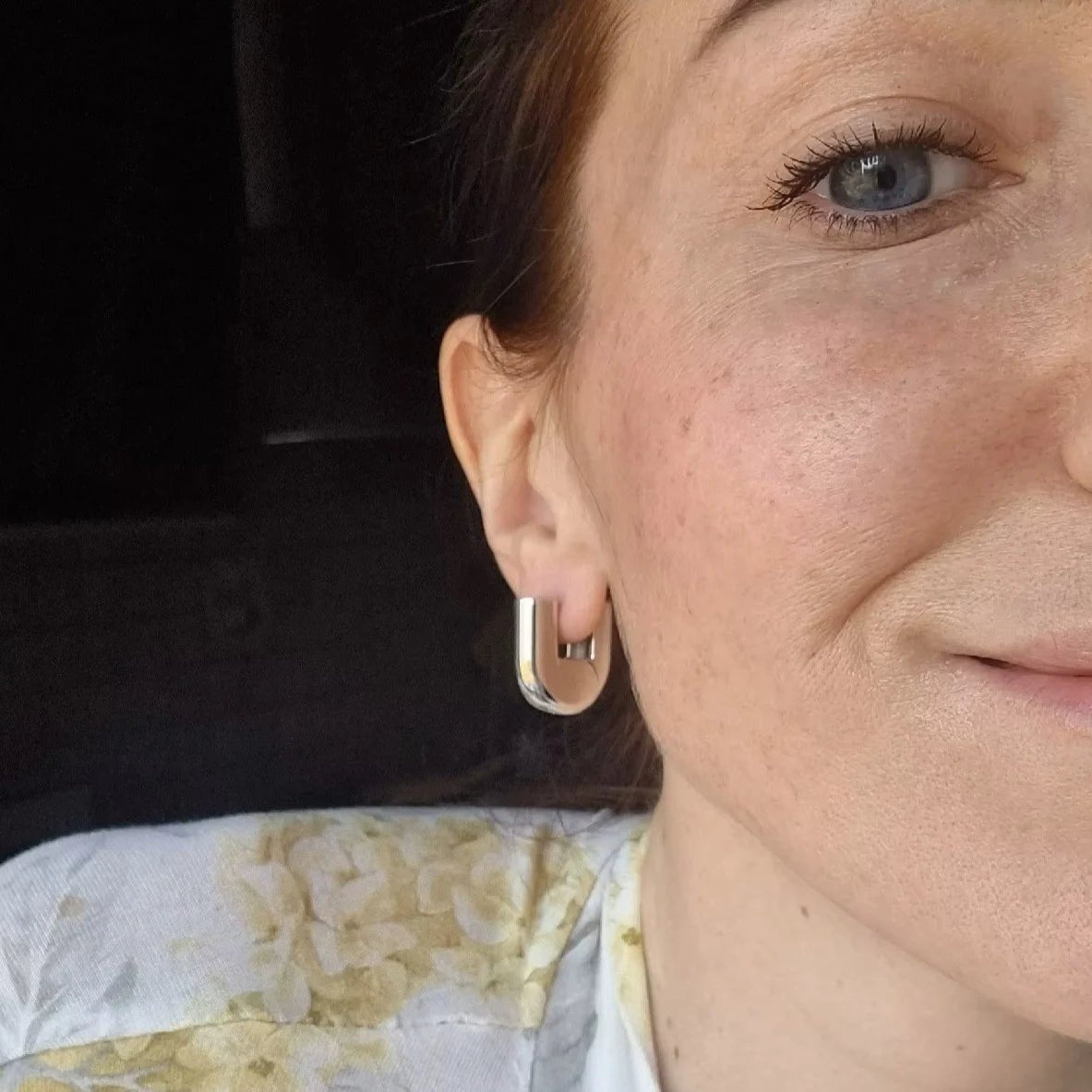 Zaryna Hoop Earrings