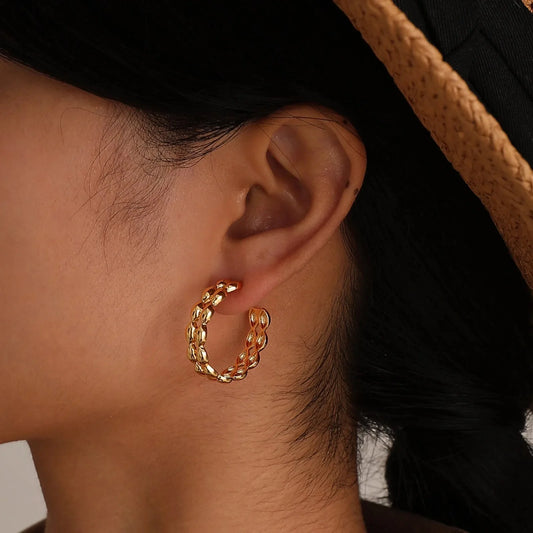 14k Dainty C Shaped Layered Hoop Earrings