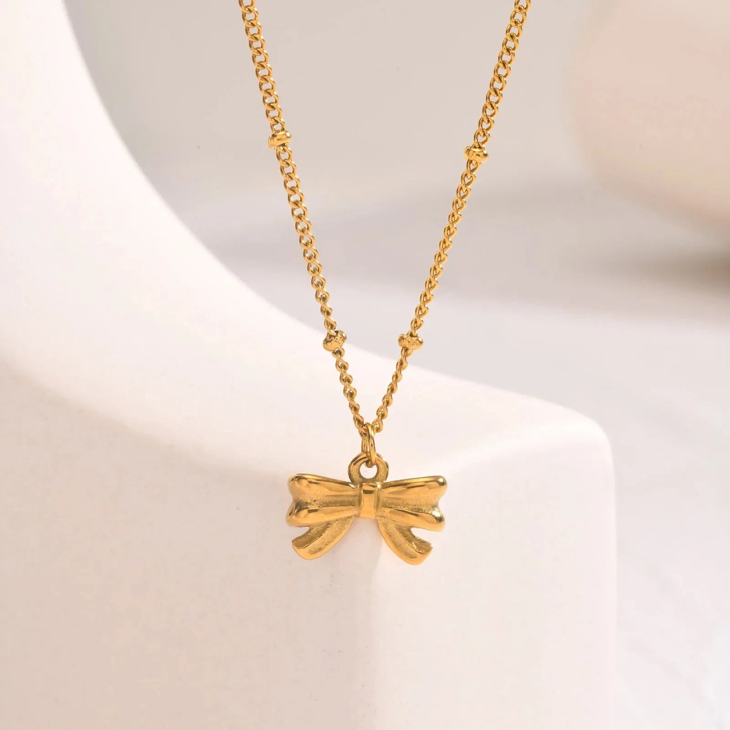 14k Dainty Feminine Bow Necklace