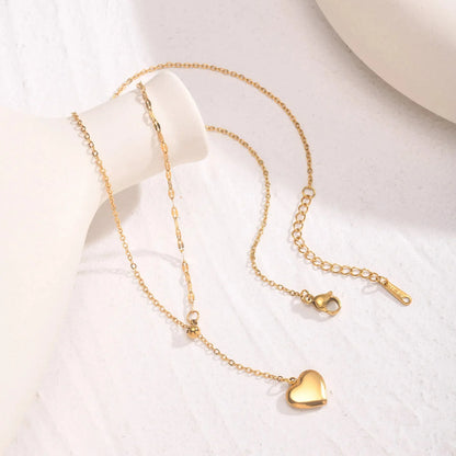 14k Dainty Feminine Heart Dangle Necklace
