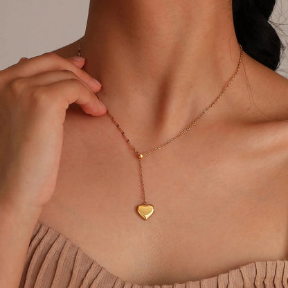 14k Dainty Feminine Heart Dangle Necklace