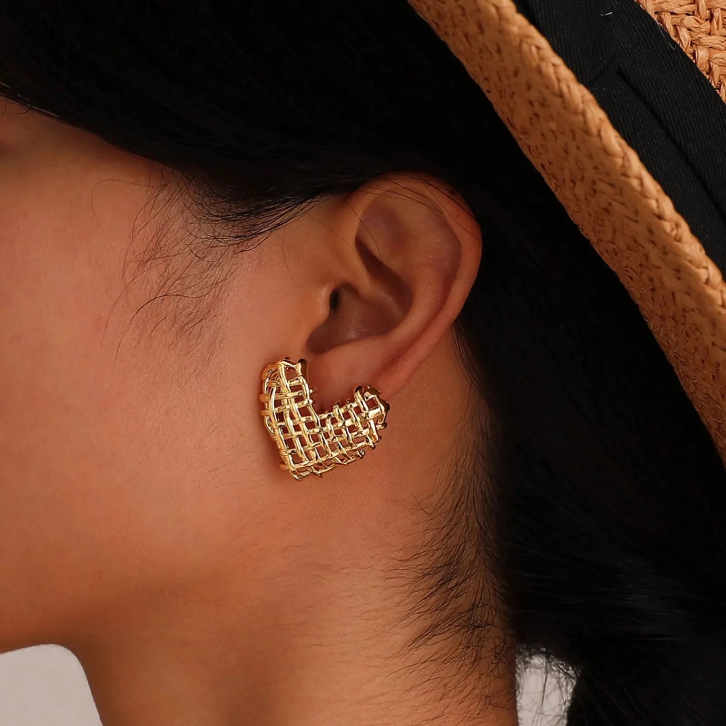 14k Woven Heart Earrings