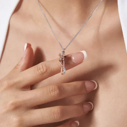 Bonding Hug Necklace