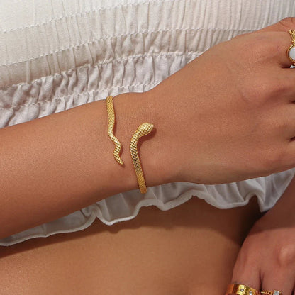 18k Adjustable Snake Bracelet