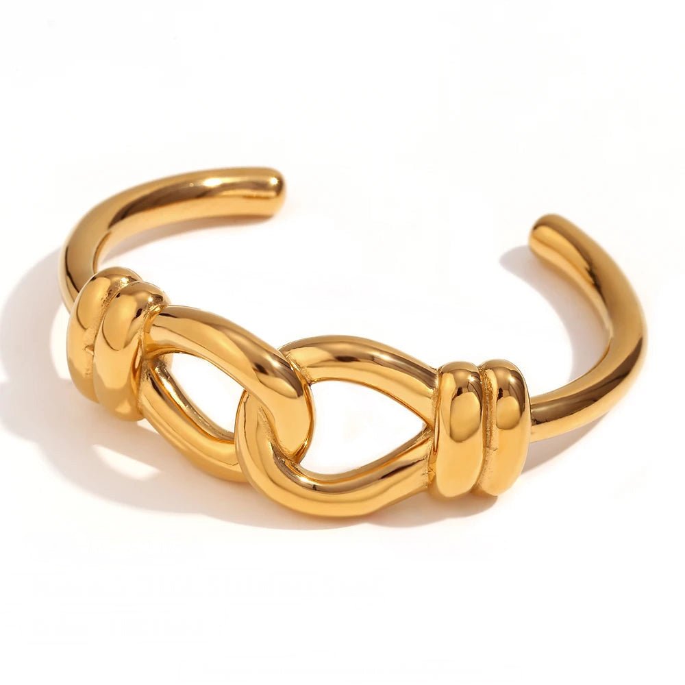 18k Chunky Buckle Open Bangle Bracelet
