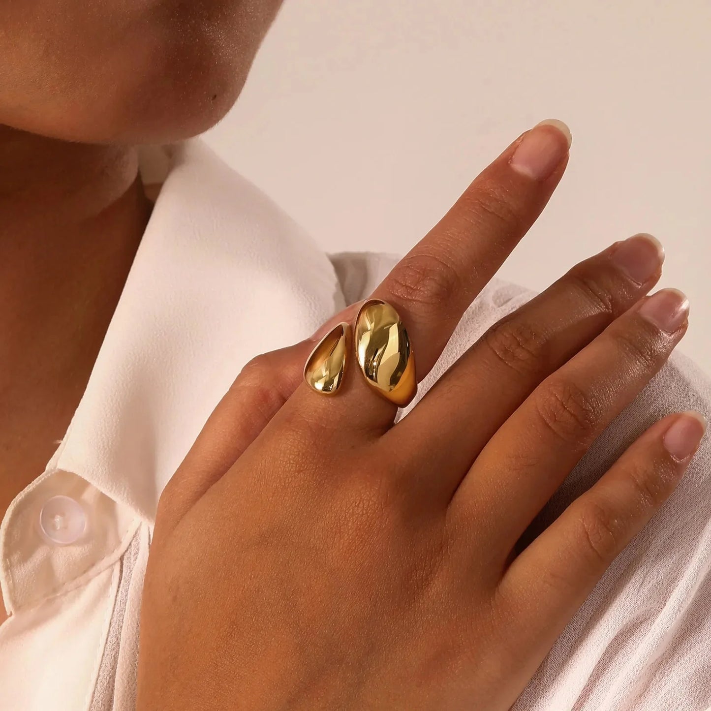 18k Chunky Droplet Wrap Around Ring