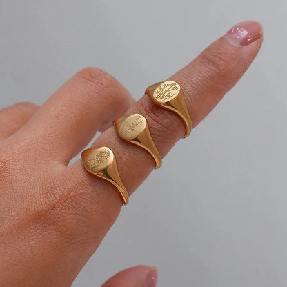 18k Dainty Floral Signet Rings