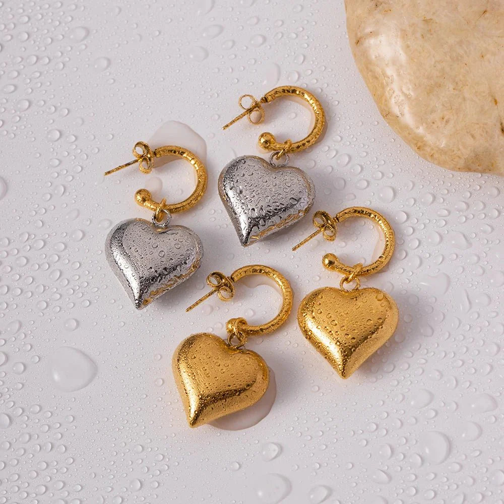 18k Dainty Heart Hoops Earrings