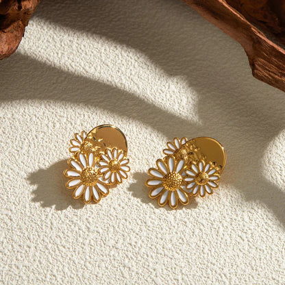 18k Trio Daisy Floral Earrings