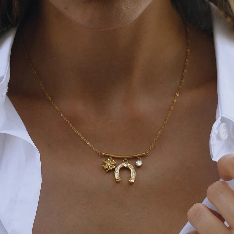 Horseshoe Necklace