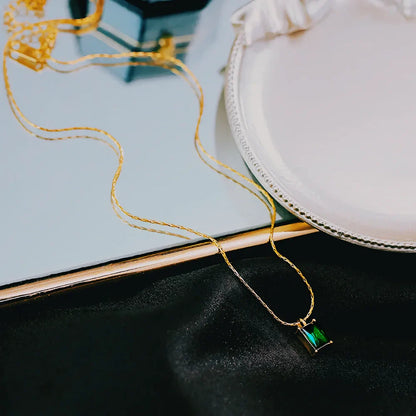 Dainty Aurora Necklace