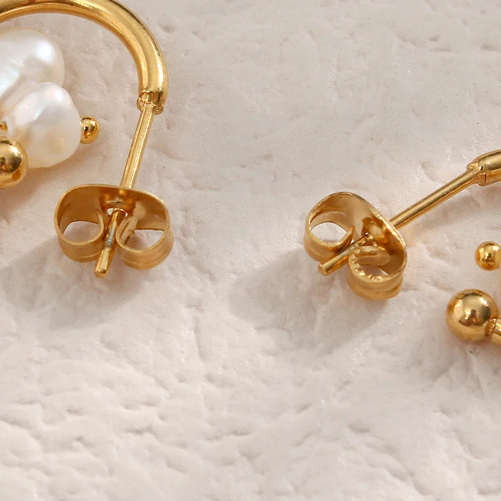 18k Dainty Pearl Droplet Dangle Earrings