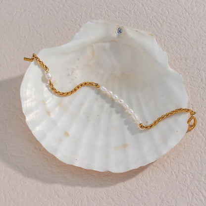 Classic Twist Pearl Circle Lock Bracelet