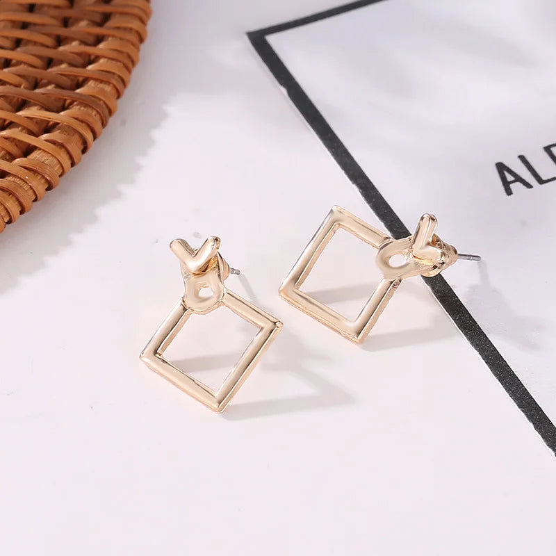 Geometric Overlap Earrings