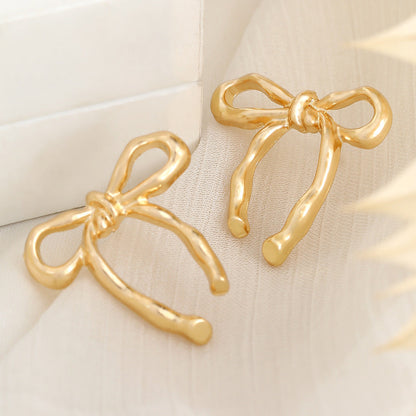 Dainty Bow Knot Stud Earrings