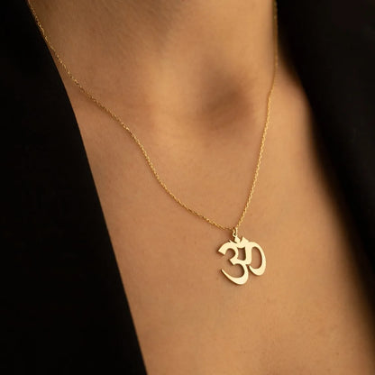 Dainty Minimal Om Necklace