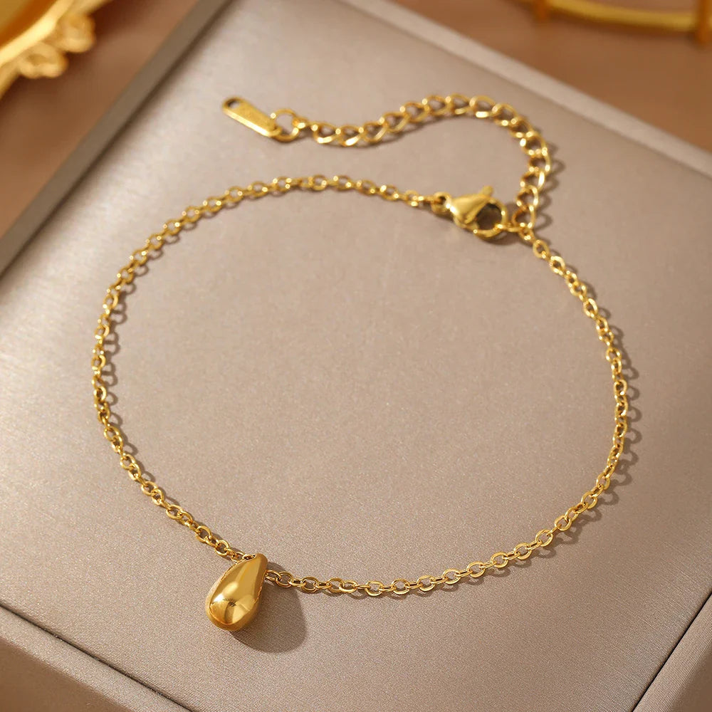 Dainty Droplet Bracelet