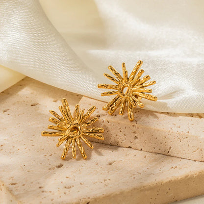 Dainty Radial Shine Stud Earrings