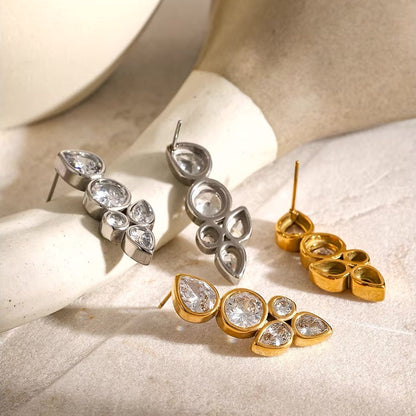 Dainty Leaf Diamond Earrings