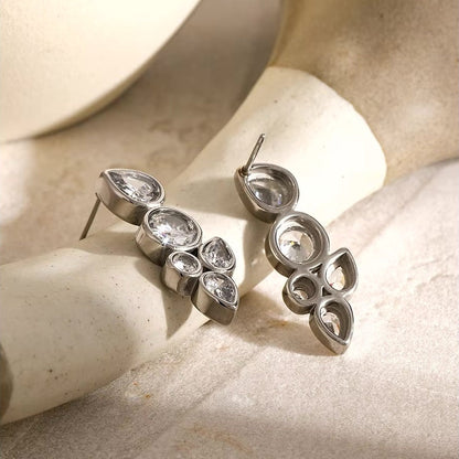 Dainty Leaf Diamond Earrings