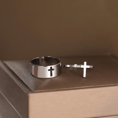 Minimal Couples Cross Rings