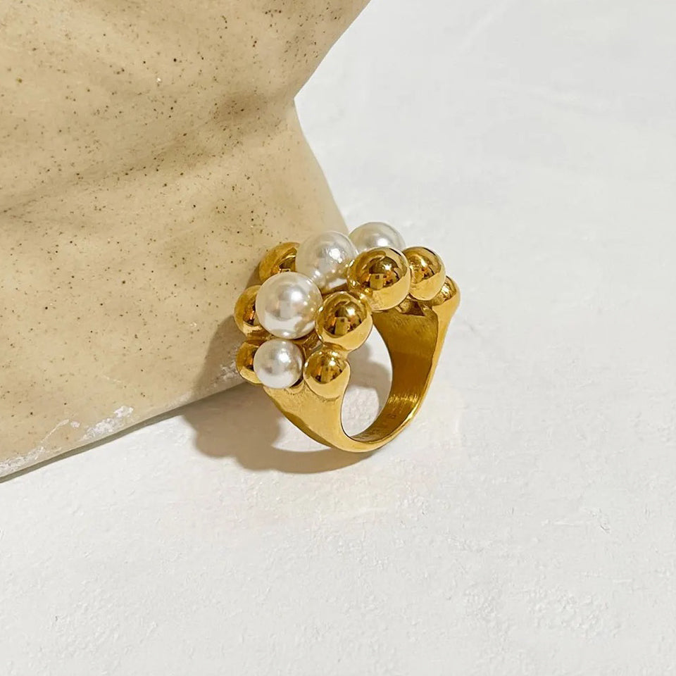 18k Chunky Gold Accented Pearl Bead Ring