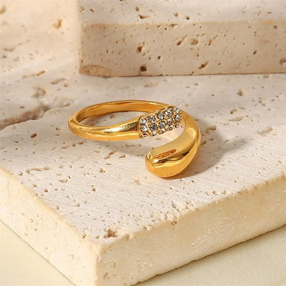 18k Dainty Diamond Tip Wrap Around Ring