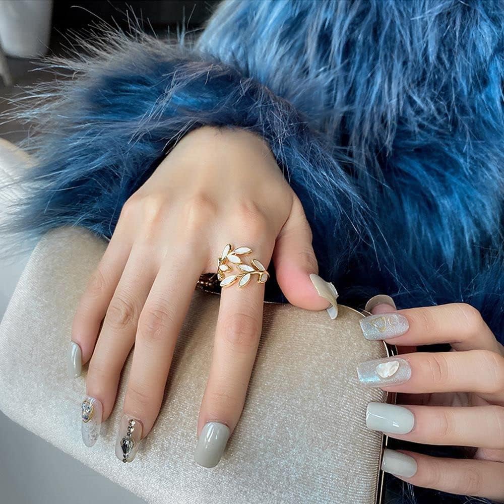 Adjustable Classy Gold Leaf Ring