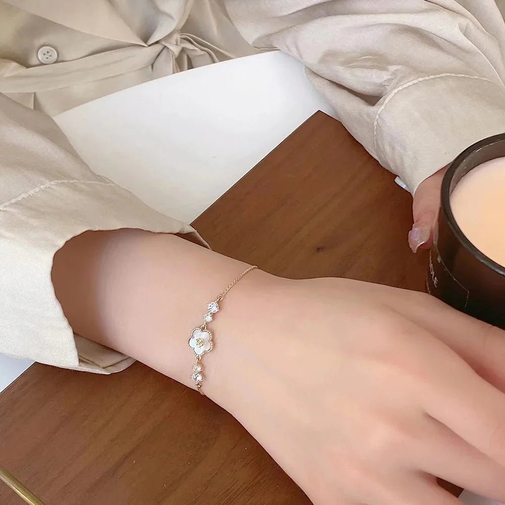 Adjustable Textured Floral Shell Diamond Bracelet