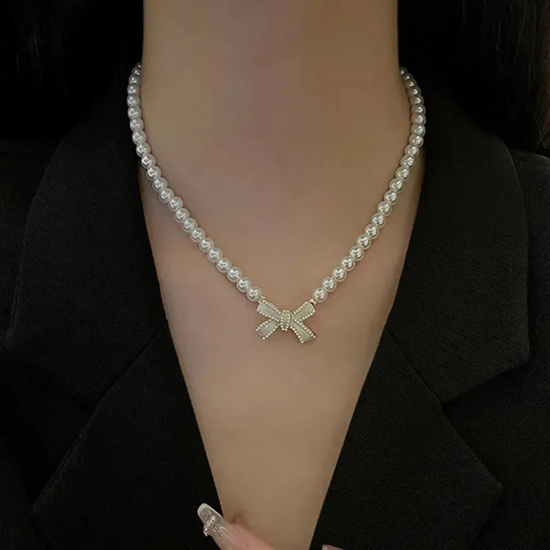 Beaded Pearl Bow Necklace