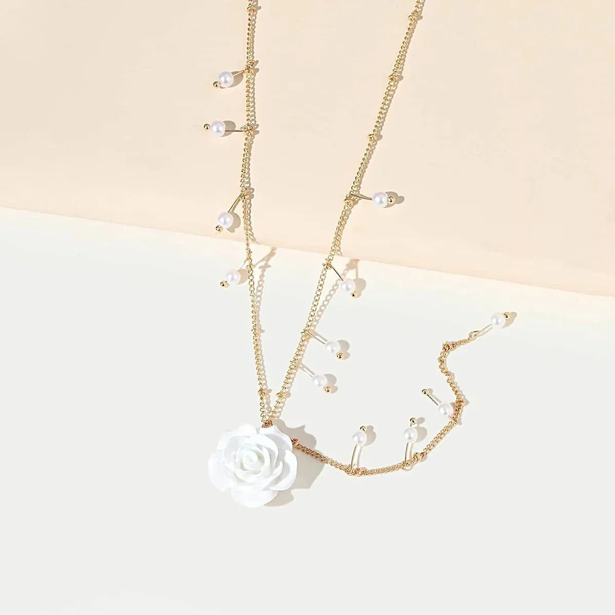 Blanc La Floral Necklace