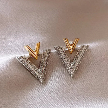 Classic Double V "Ulippa" Earrings