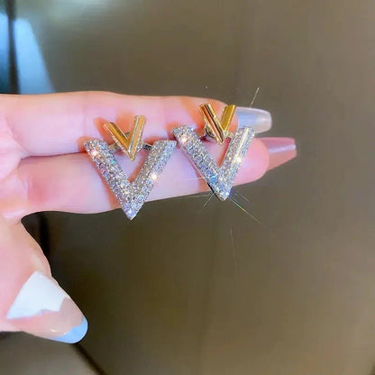 Classic Double V "Ulippa" Earrings