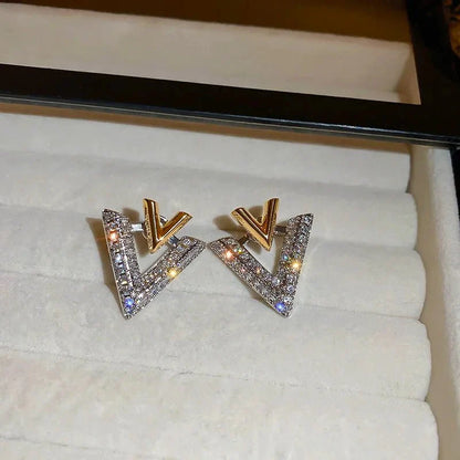 Classic Double V "Ulippa" Earrings