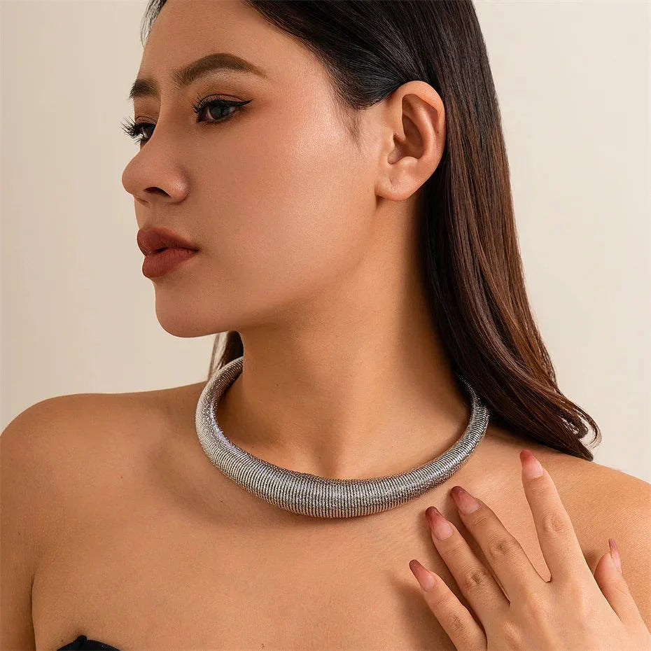 Classy Chunky Textured Choker Necklace