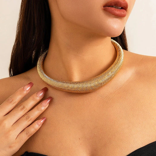 Classy Chunky Textured Choker Necklace