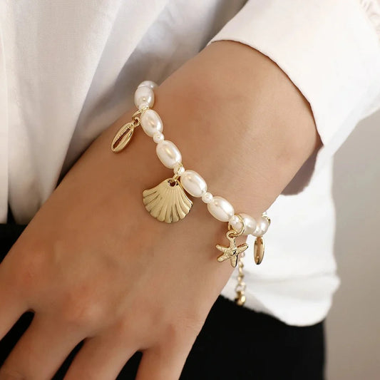 Dainty Beach Adventure Pearl Bracelet