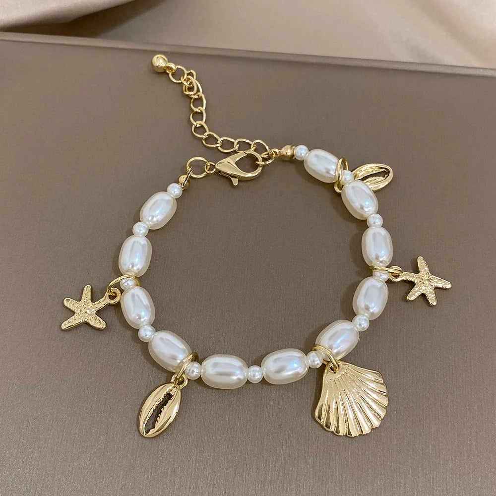 Dainty Beach Adventure Pearl Bracelet