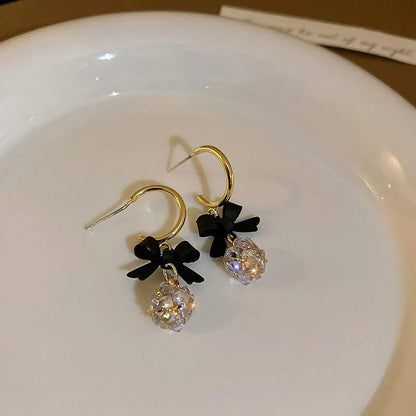 Dainty Bow Diamond Dangle Earrings