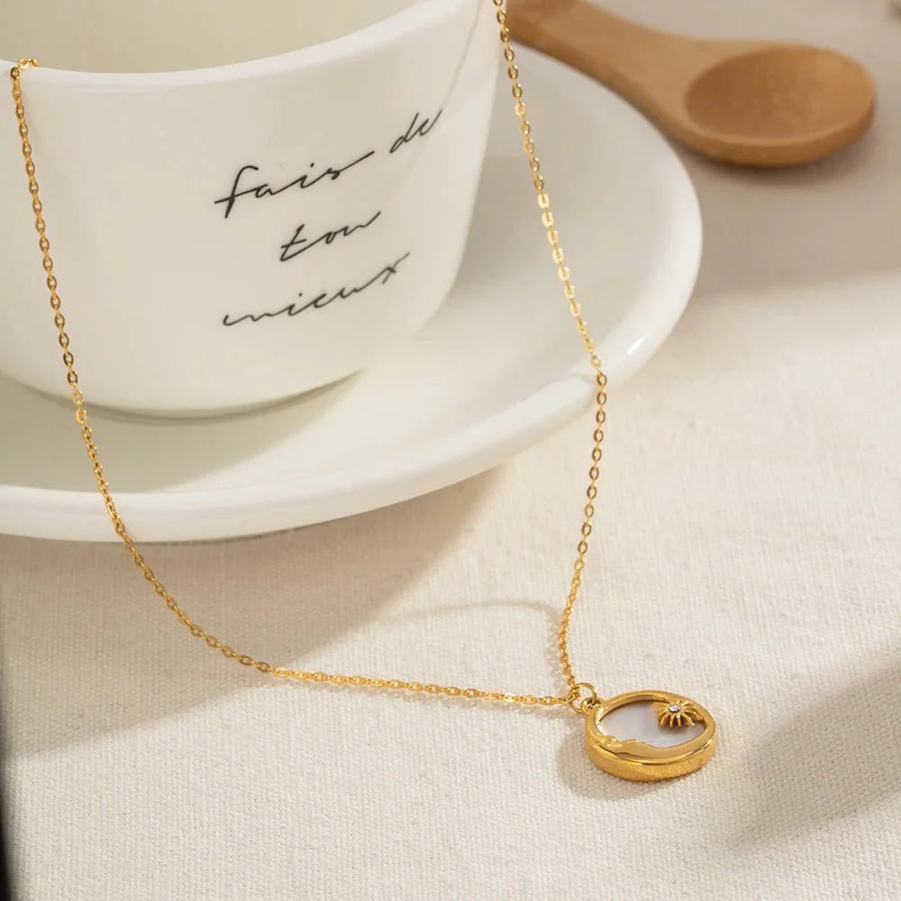 Dainty Crescent Moon & Star Pendant Necklace