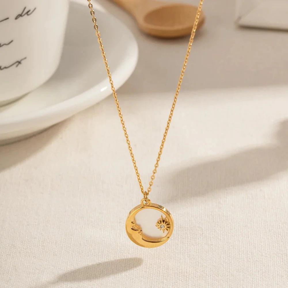 Dainty Crescent Moon & Star Pendant Necklace
