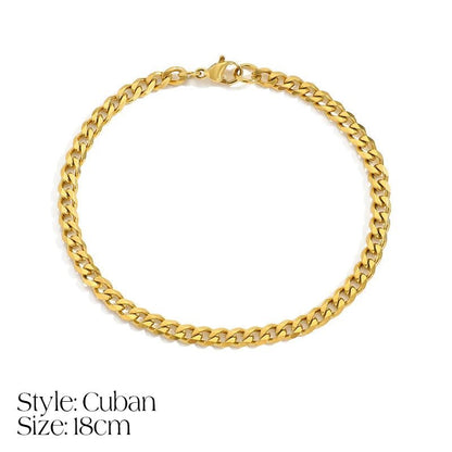 Dainty Cuban Figaro Chain Letter Initial Bracelet