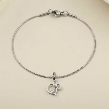 Dainty Cursive Heart Letter Initial Chain Bracelet