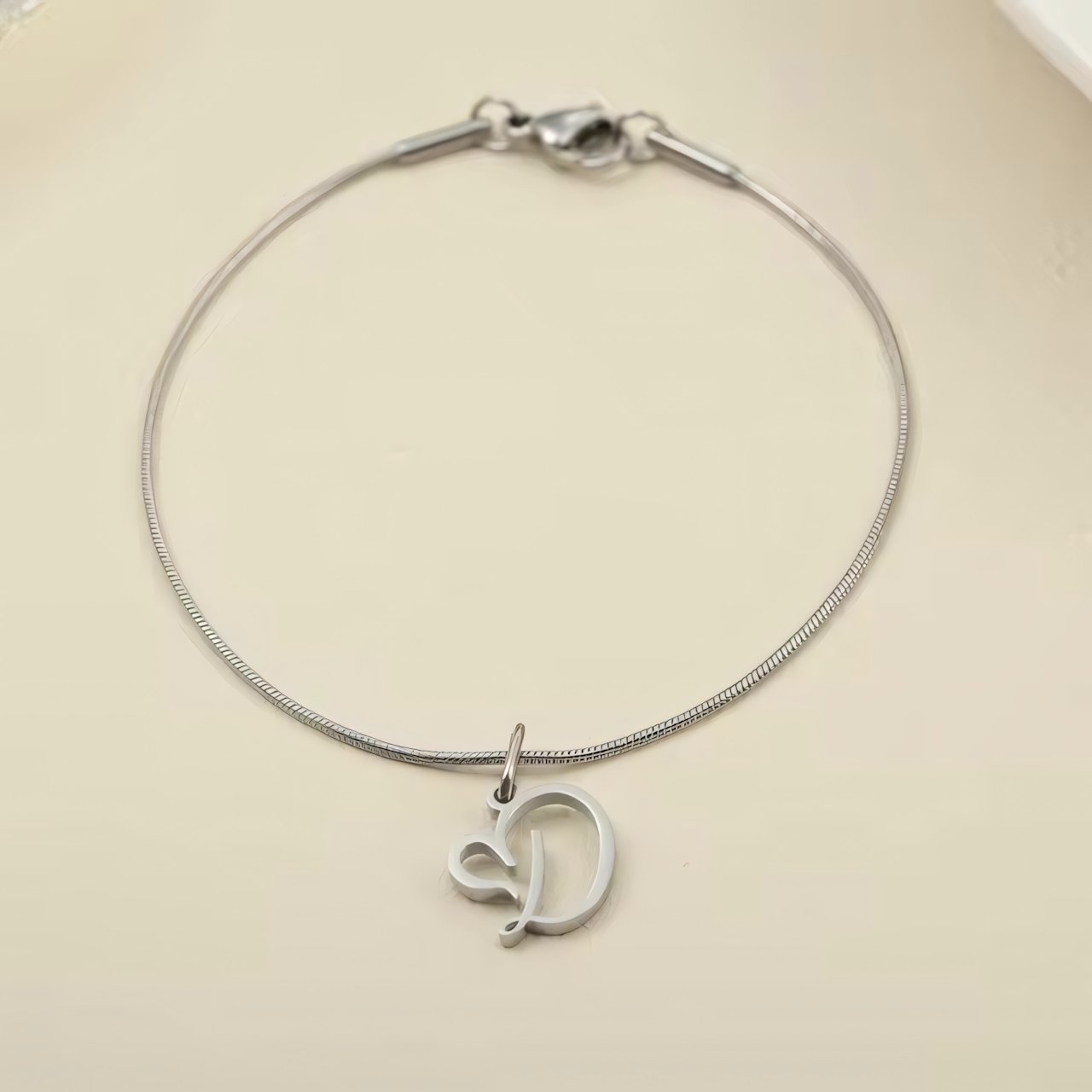 Dainty Cursive Heart Letter Initial Chain Bracelet