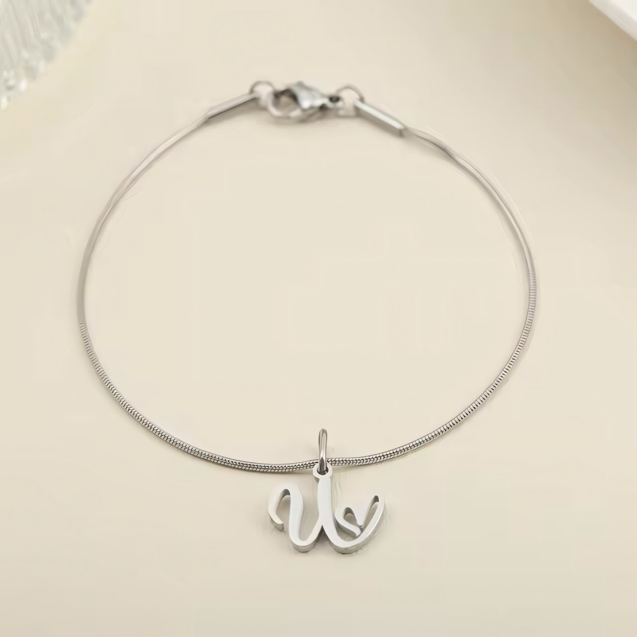 Dainty Cursive Heart Letter Initial Chain Bracelet