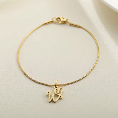 Dainty Cursive Heart Letter Initial Chain Bracelet
